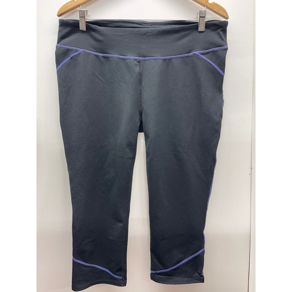 Fabletics Womens XXL Black Purple Trim Cropped Leggings Athletic Yoga Capris